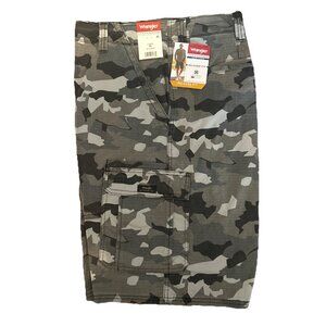 Wrangler Camo RipStop Cargo Shorts with Stretch Relaxed Fit Men’s 42x10